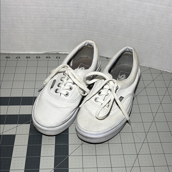 Vans Off-White Casual Sneakers - Picture 1 of 8